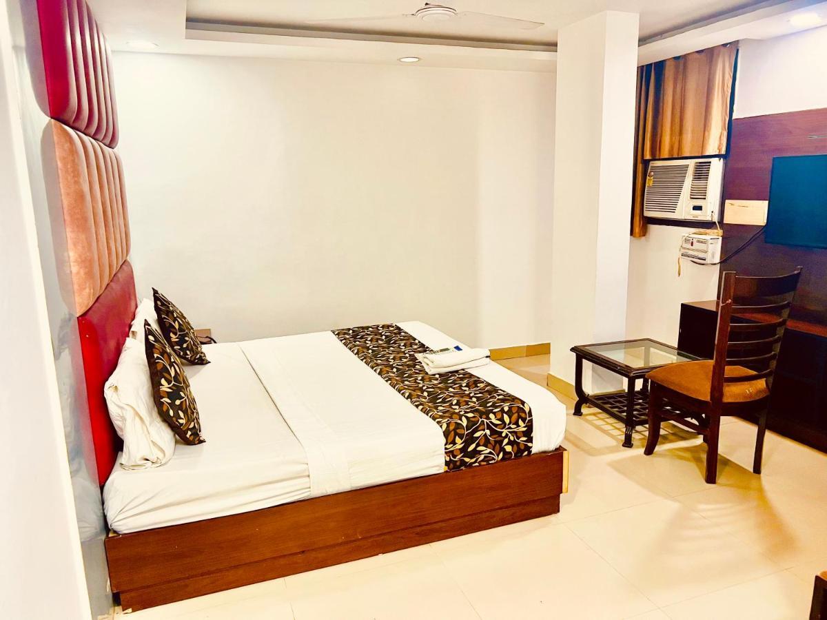 King Delhi Airport Hotel Új-Delhi Kültér fotó
